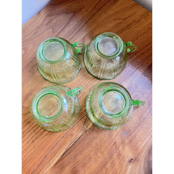 Vintage Green Nonagon Paneled Depression Glass Teacups Set Of 4 Uranium Vaseline - Picture 8 of 10